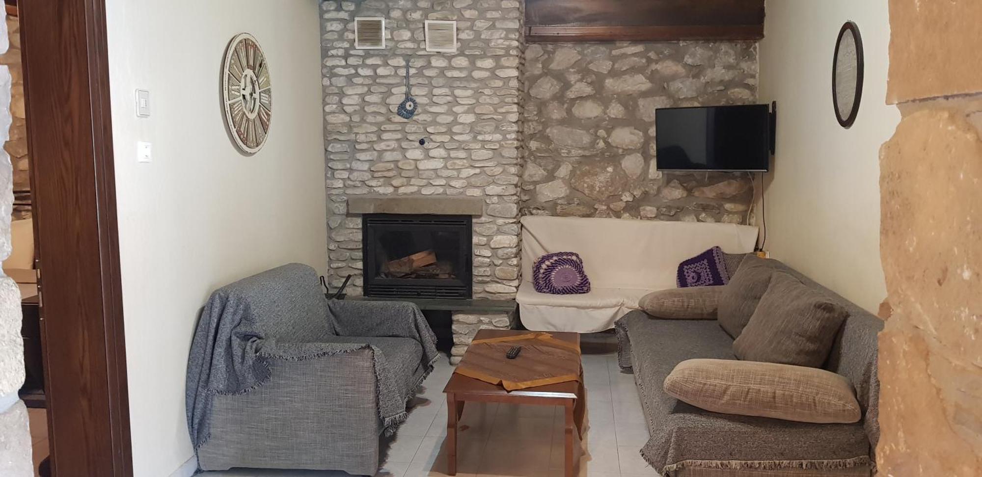 Appartamento Spitiko Káto Loutrákion Esterno foto